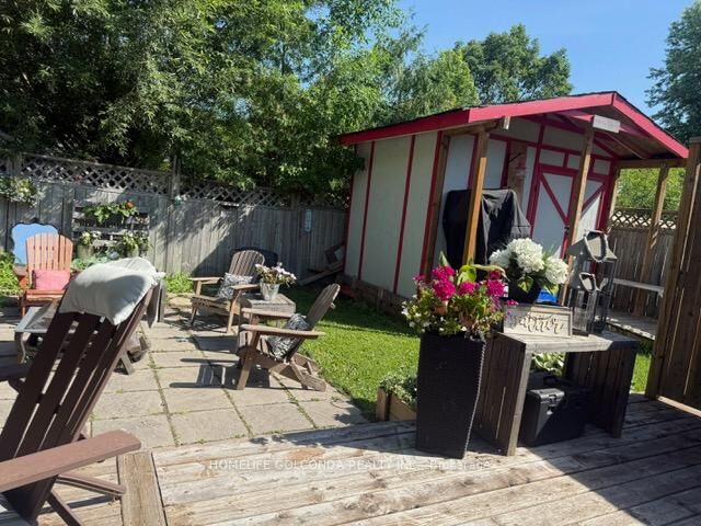 240 Pine Beach Drive — photo 1