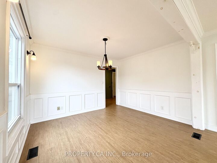 Property Photo: 112 St. Augustine Drive ON L2P 3W9