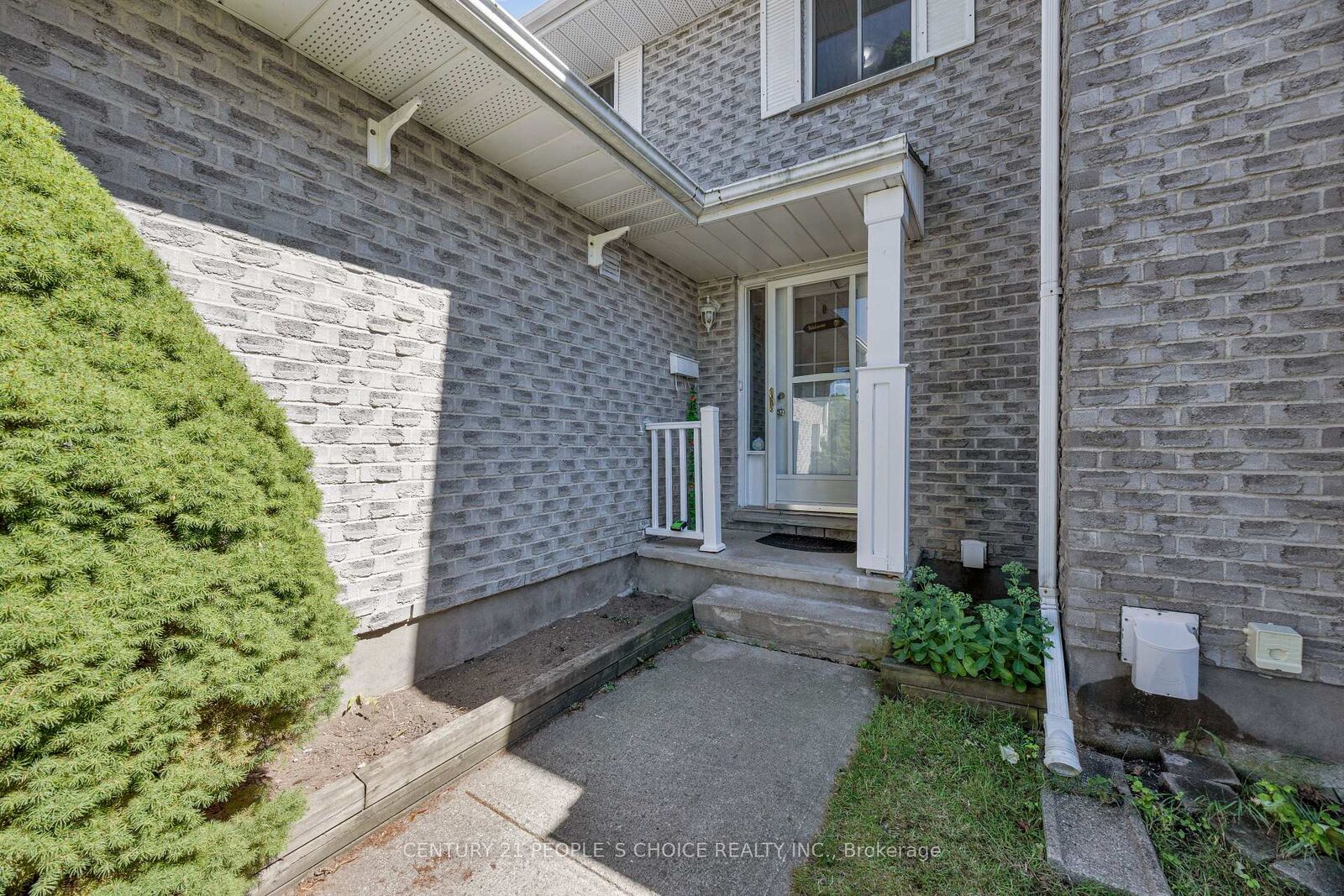 Property Photo: 307 Clyde Road ON N1R 1L5