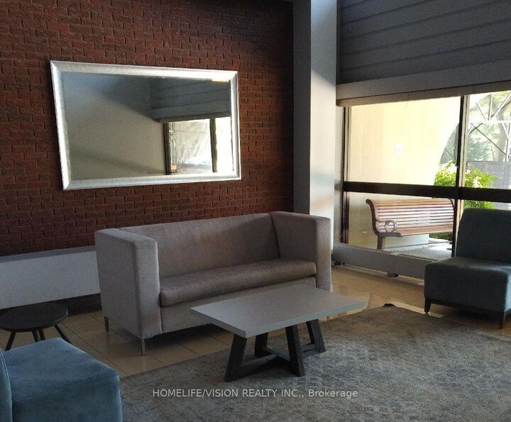 Property Photo: 177 Linus Road 1009 ON M2J 4S5