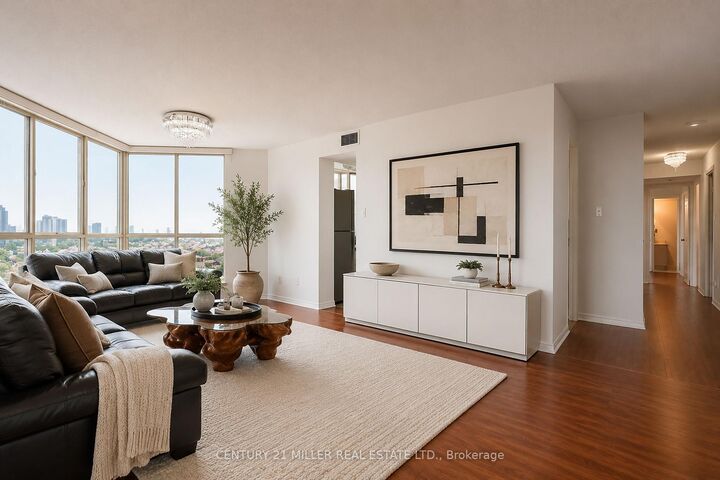Property Photo:  55 Kingsbridge Garden Circle 909  ON L5R 1Y1 
