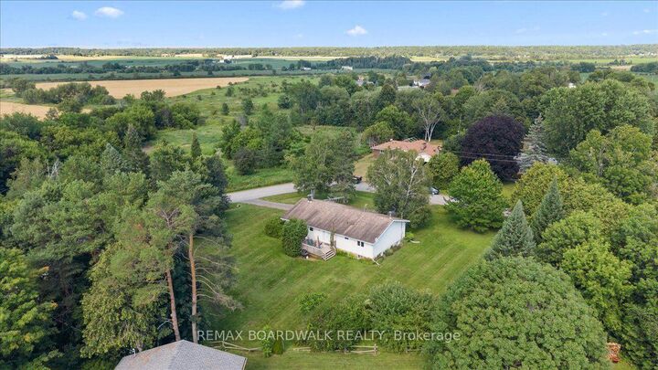 Property Photo: 201 Linda Loop ON K0A 2H0