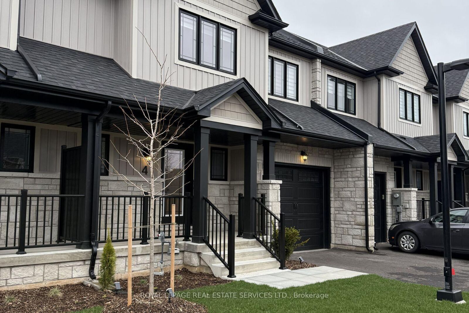 Photo de la propriété:  6894 Garner Road 1  ON L2E 6S5 