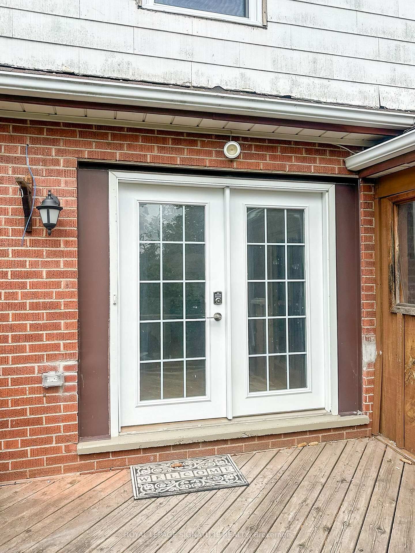 Property Photo: 27 Millen Avenue A112 ON L9A 2T5
