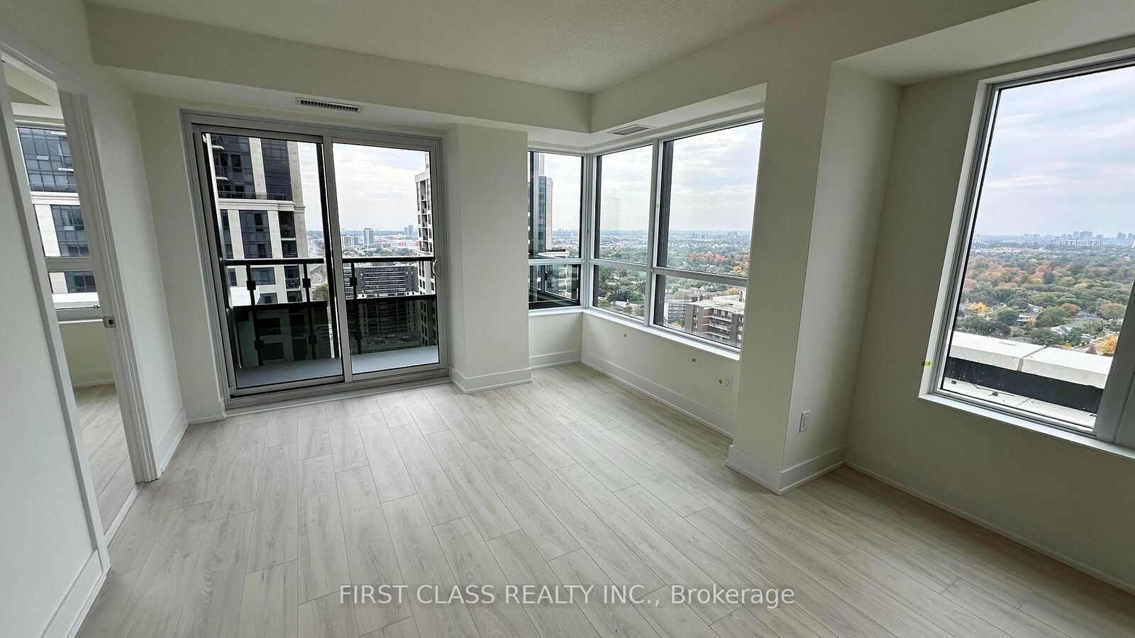 Property Photo:  10 Eva Road 2502  ON M9C 0B3 