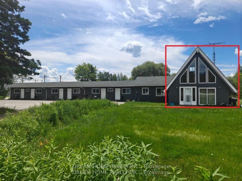 Property Photo:  11702 Highway 17 Highway  ON P0H 1G0 