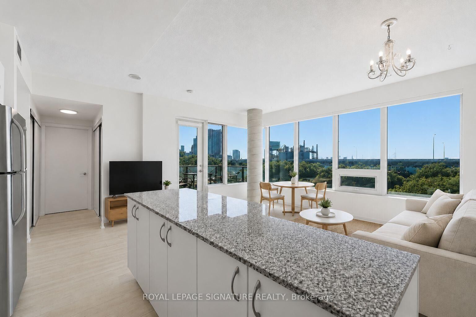 Property Photo: 55 East Liberty Street 311 ON M6K 3P9