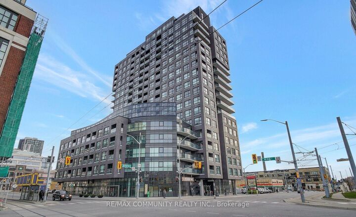 1 Victoria Street 1708 — photo 1