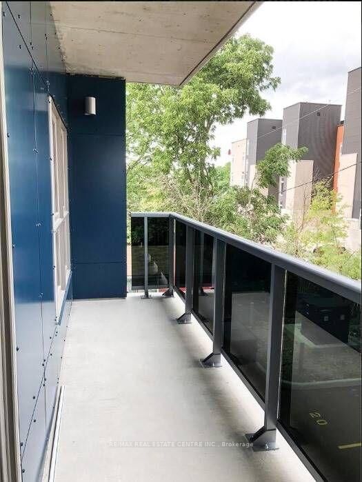 Property Photo: 258B Sunview Street 279 ON N2L 3V9