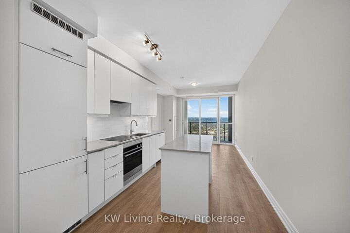 Property Photo: 30 Elm Drive W 3502 ON L5B 0N6