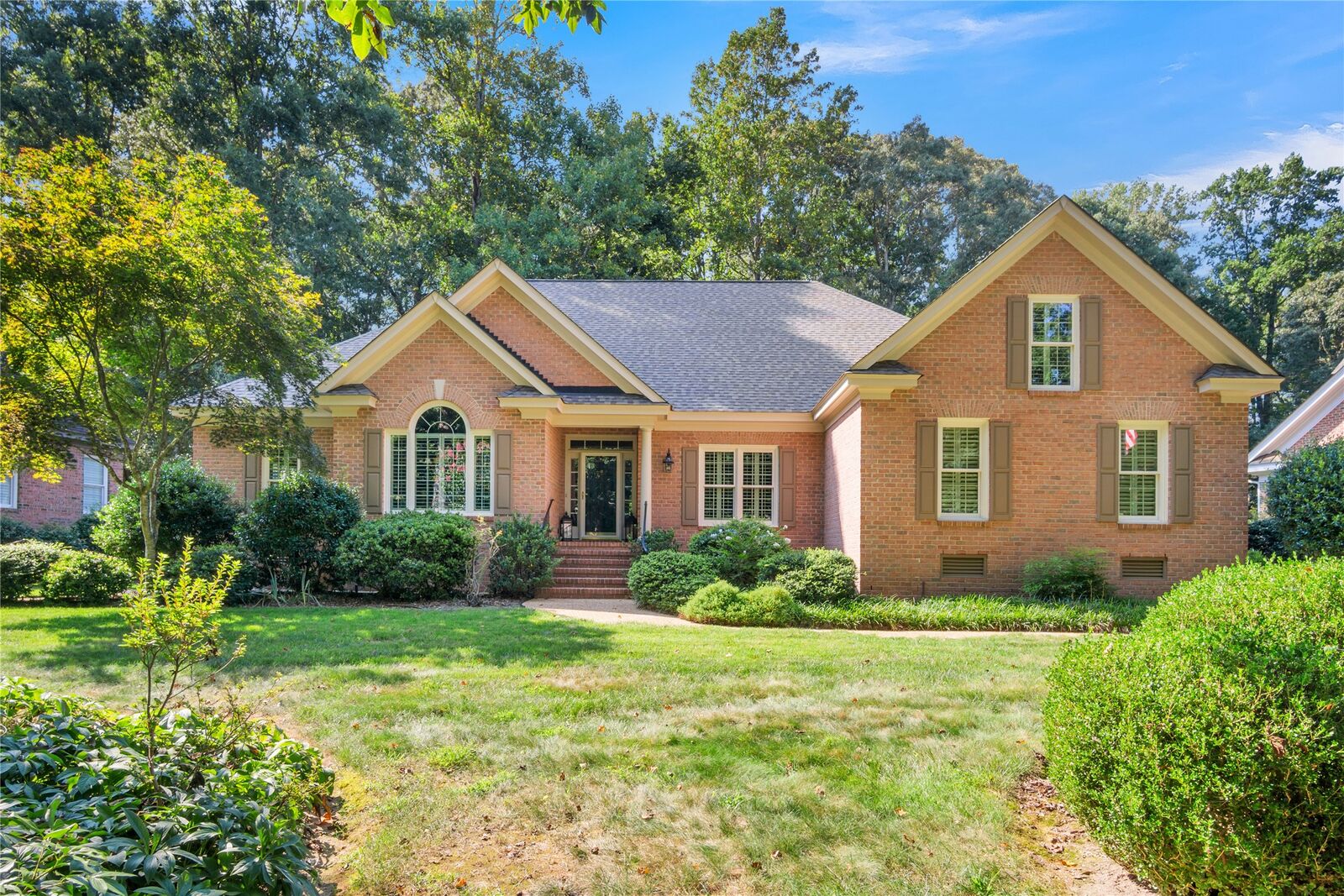 Property Photo: 154 Fords Colony Drive VA 23188
