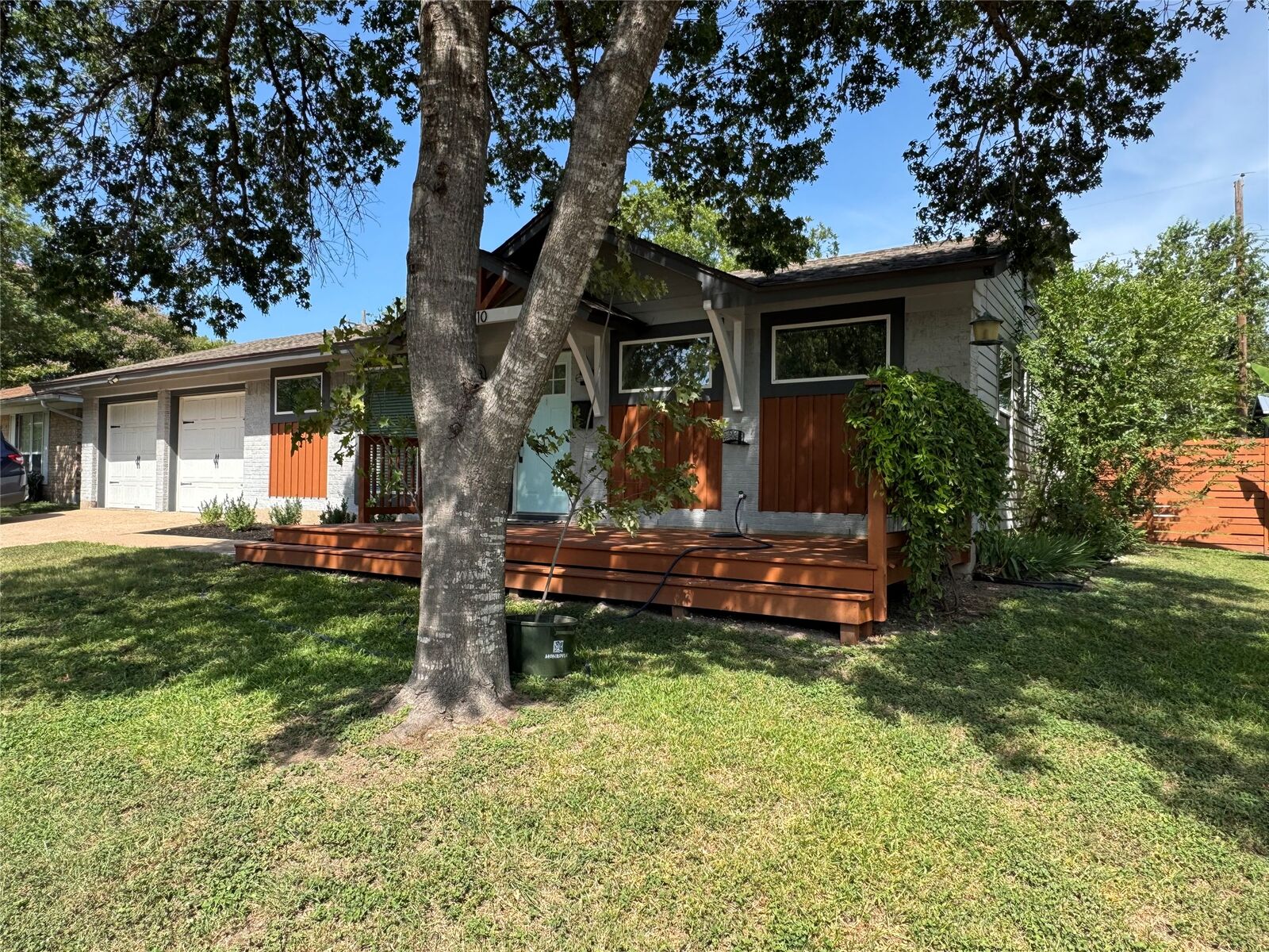 Property Photo: 8510 New Hampshire Drive TX 78758