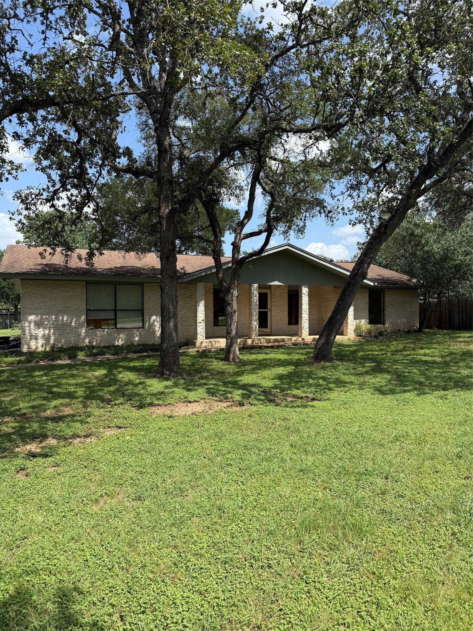 Property Photo:  1009 Swallow Drive  TX 78652 