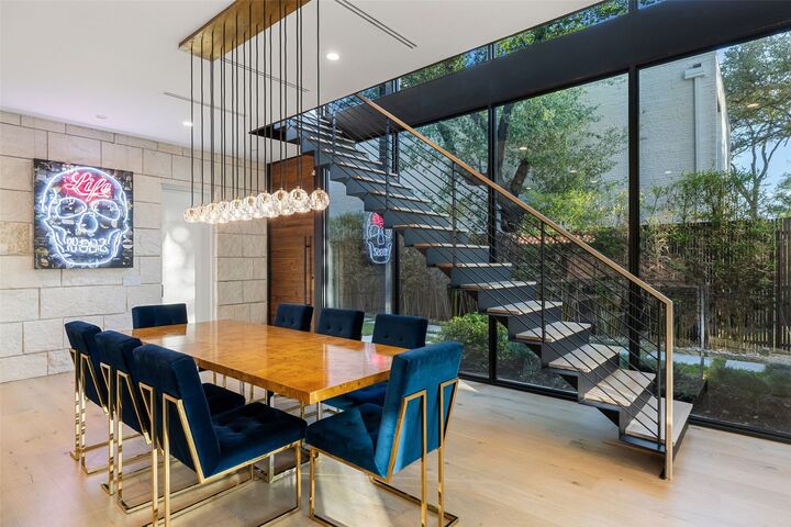 Property Photo:  2108 Matthews Drive  TX 78703 