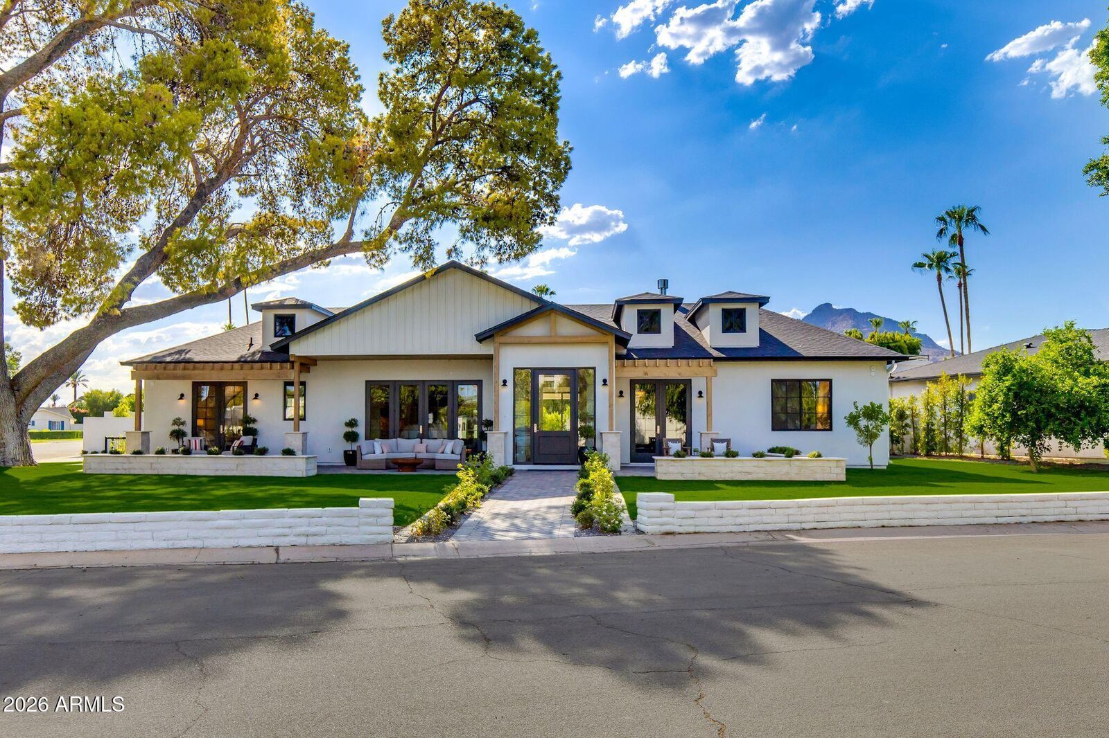 Property Photo:  6838 E Exeter Boulevard  AZ 85251 