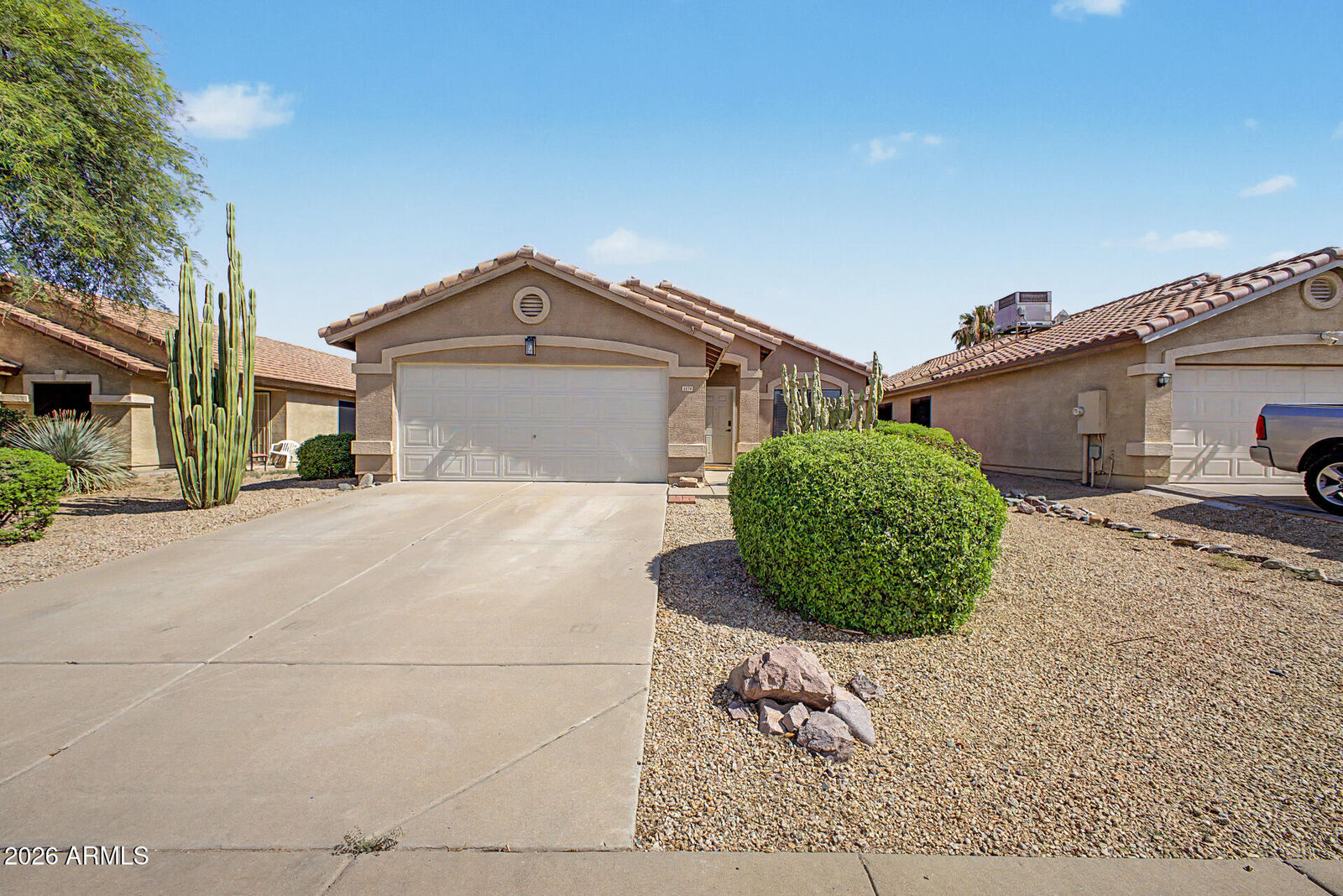 Property Photo: 1078 E Pima Avenue AZ 85119