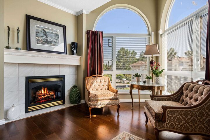 Property Photo: 3172 Gladwin Road 402 BC V2T 5T3