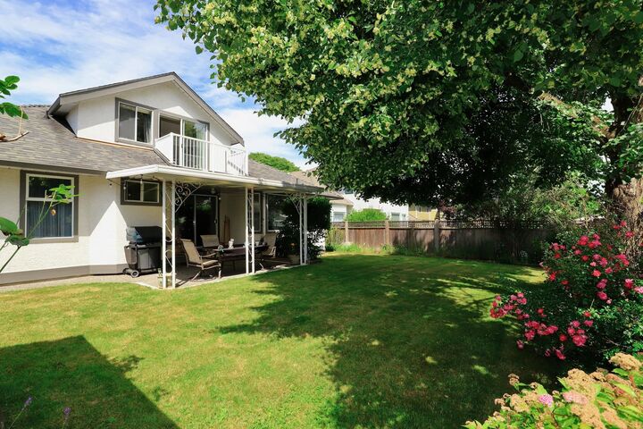 Property Photo: 16524 84A Avenue BC V4N 3H2