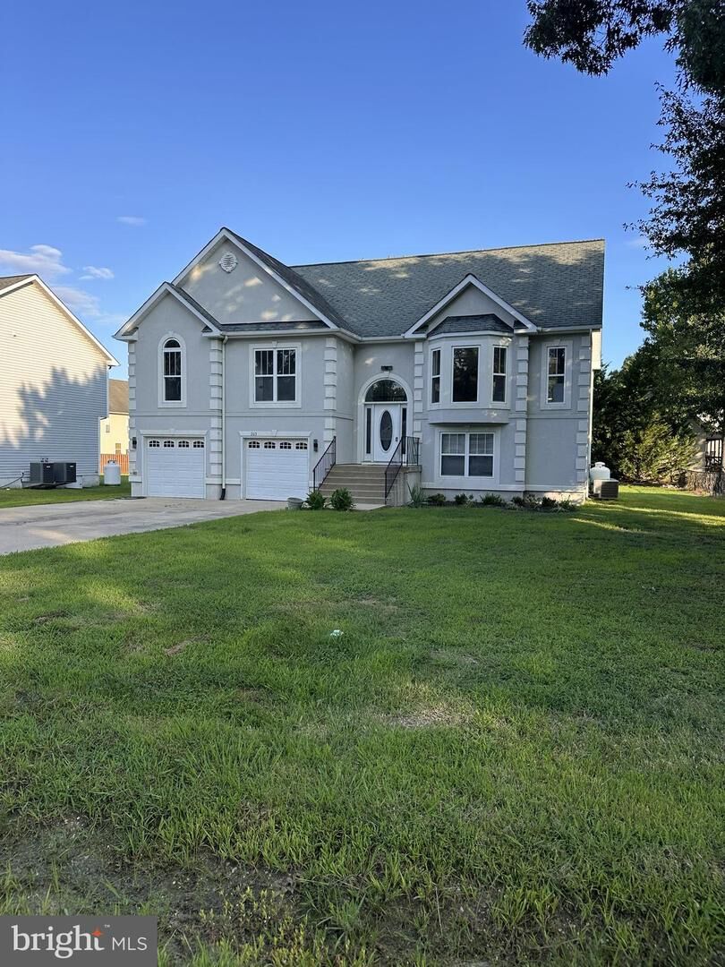 Property Photo:  203 Forest Avenue  VA 22443 