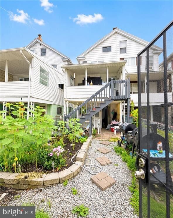 Property Photo: 322 E Fell Street PA 18250