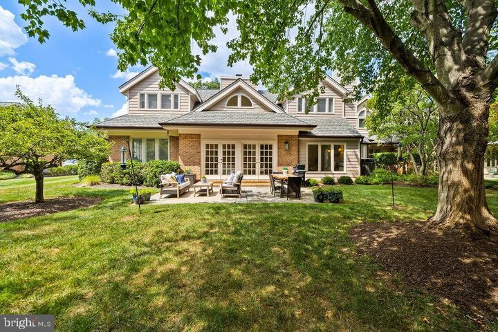 Property Photo: 15 Fieldspring Court MD 21093