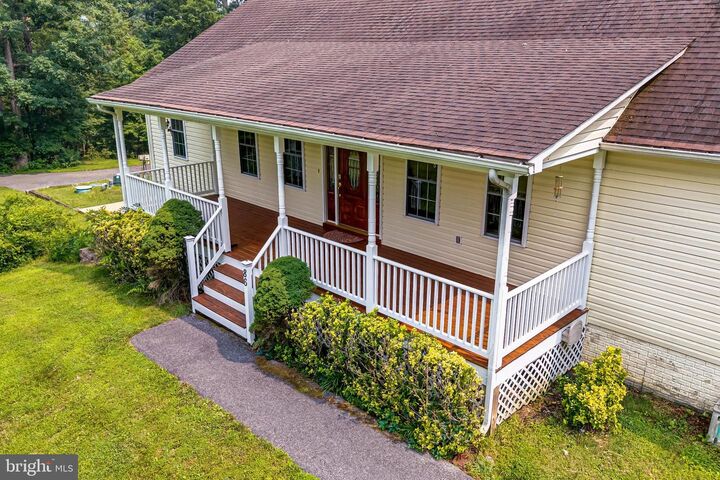 Property Photo:  86 Iris Lane  VA 22630 