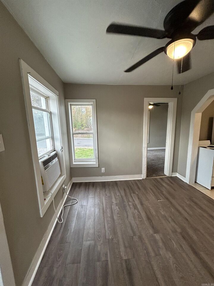 Property Photo: 407 Henry Street AR 71901