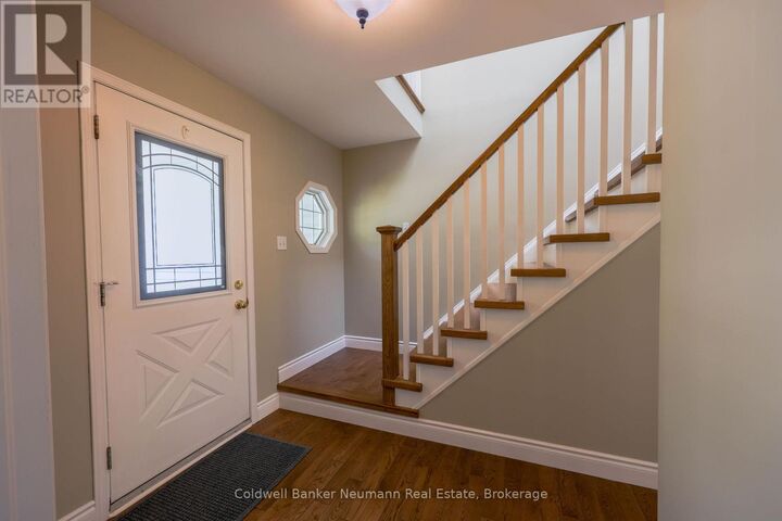 Property Photo: 44 Tanager Drive Upper ON N1C 1B6