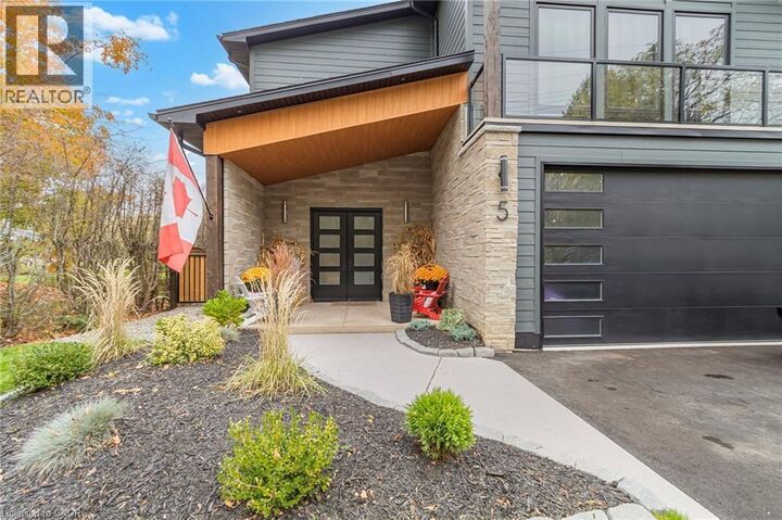 Photo de la propriété:  5 Archibald Drive  ON N0E 1M0 