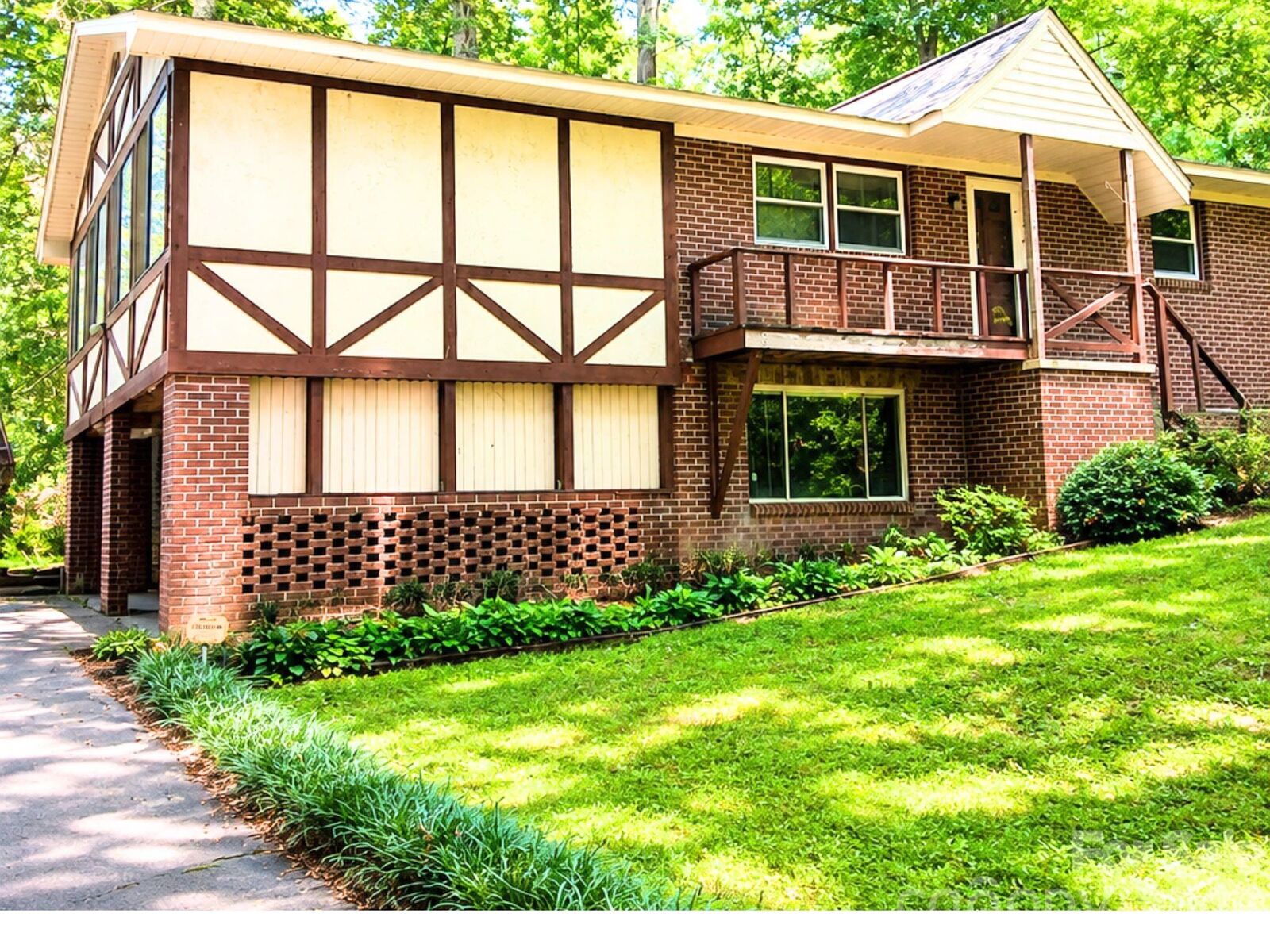 Property Photo:  101 Sherry Drive  NC 28164 