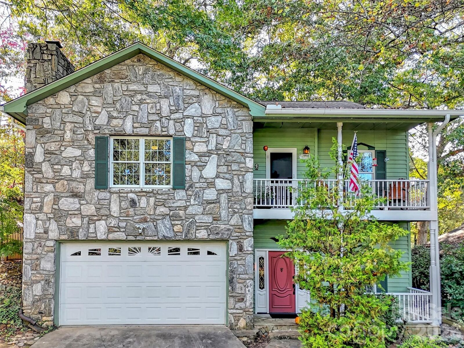 Property Photo: 132 Aldersgate Road NC 28786