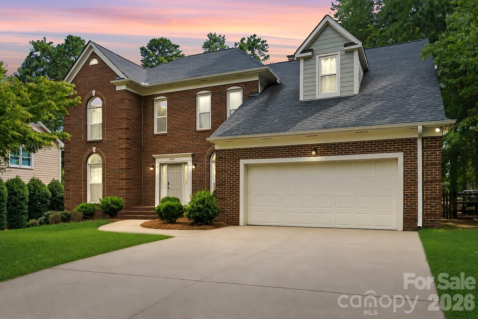 Property Photo:  4519 Crownvista Drive  NC 28269 