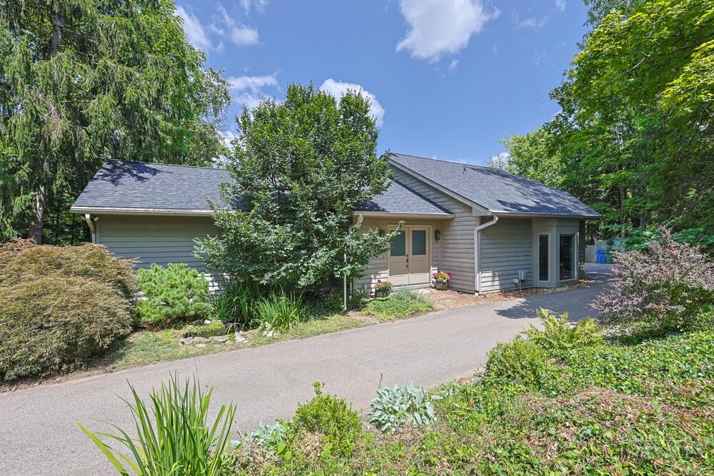 Property Photo:  7434 Drake Road  OH 45243 