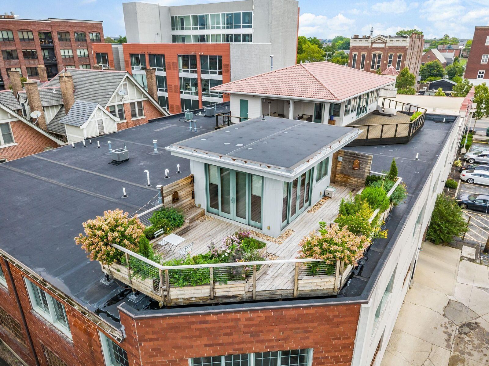 Property Photo: 17 W 3rd Avenue OH 43201