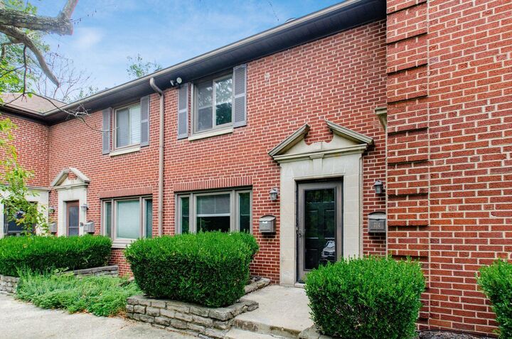 Property Photo: 712 Overbrook Drive OH 43214