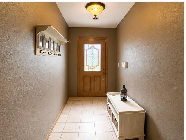 Property Photo: 1988 Independence Boulevard OH 43130