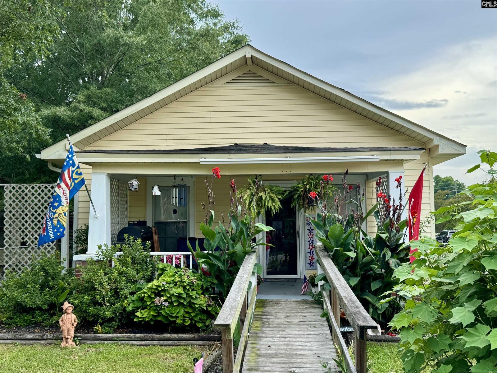 Property Photo:  200 Watson  SC 29129 