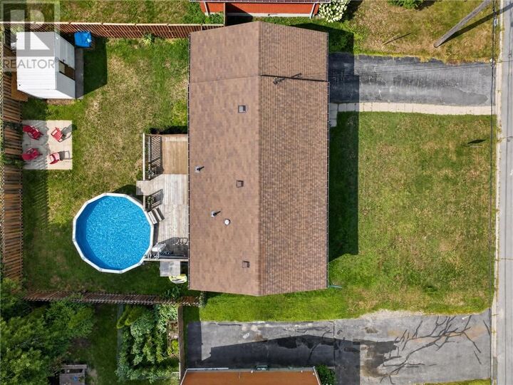 Property Photo: 193 Catherine Drive ON P3L 1H2