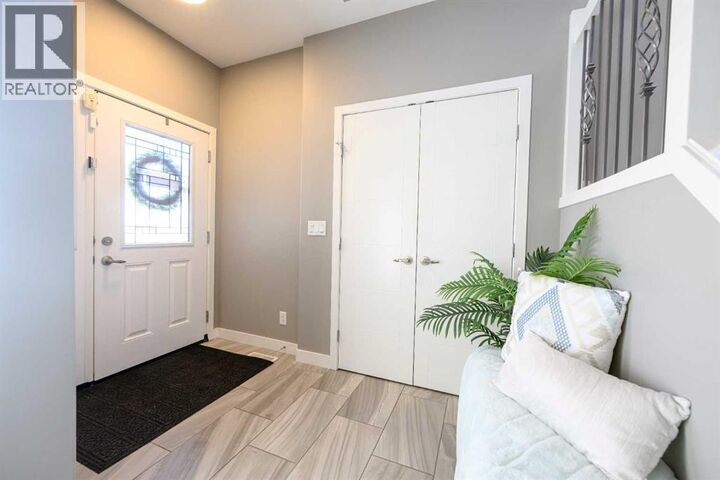 Property Photo: 10425 128 Avenue AB T8V 4J9