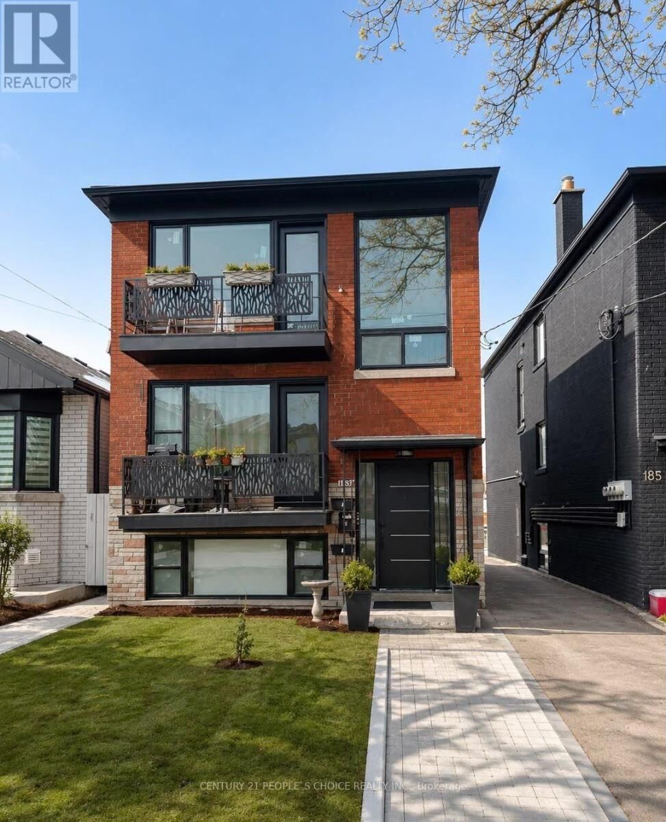 Property Photo: 183 Bowie Avenue 2 ON M6E 2R5