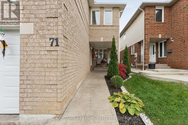 Property Photo: 71 Townley Crescent ON L6Z 4T1