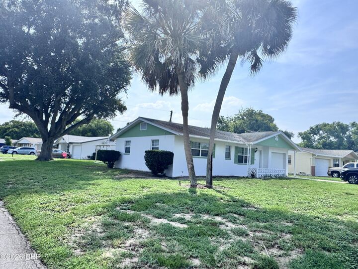 Property Photo:  2405 Kenilworth Avenue  FL 32119 