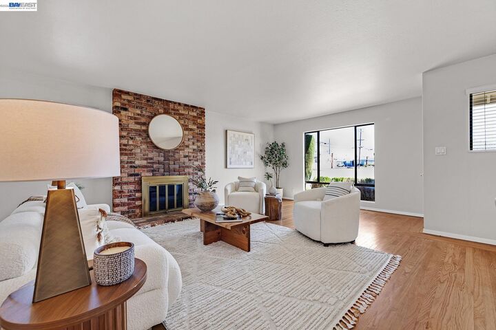 Property Photo: 1803 Wayne Ave CA 94577
