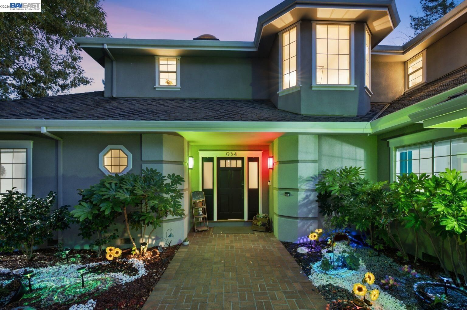Property Photo:  934 Wilmington Way  CA 94062 