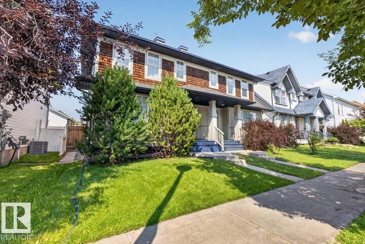 Property Photo: 6030 S Terwillegar Boulevard NW AB T6R 0K5