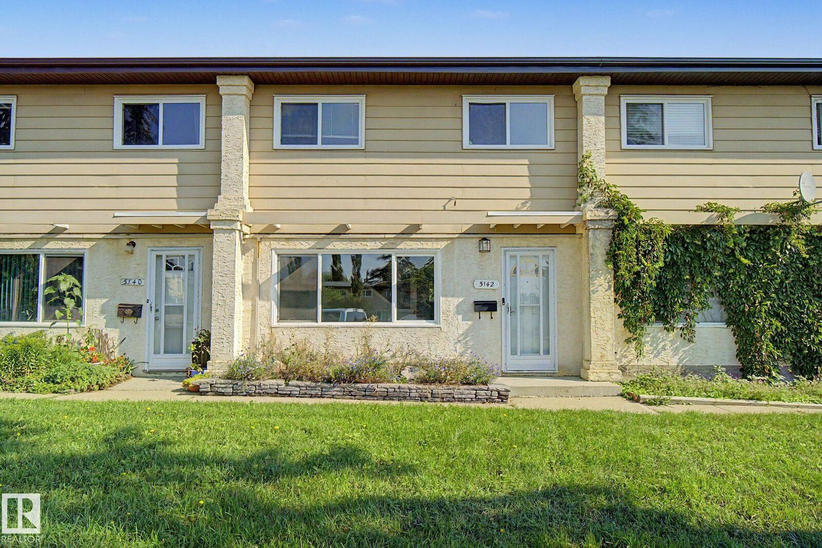 Property Photo:  5142 106A Street NW  AB T6H 2W7 