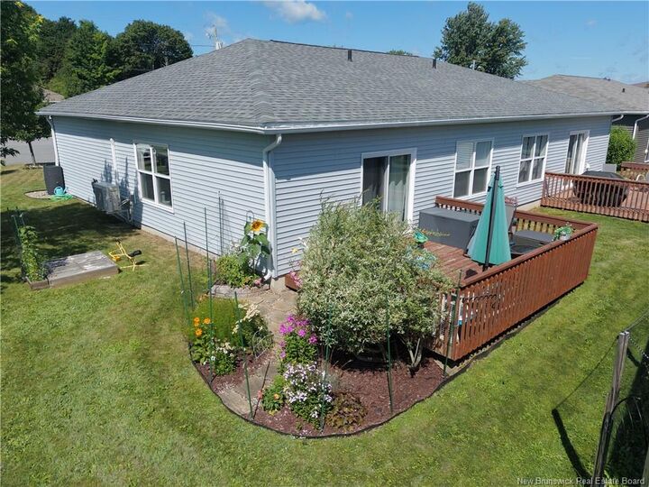 Property Photo:  25 Parkview Lane  NB E4E 0J8 