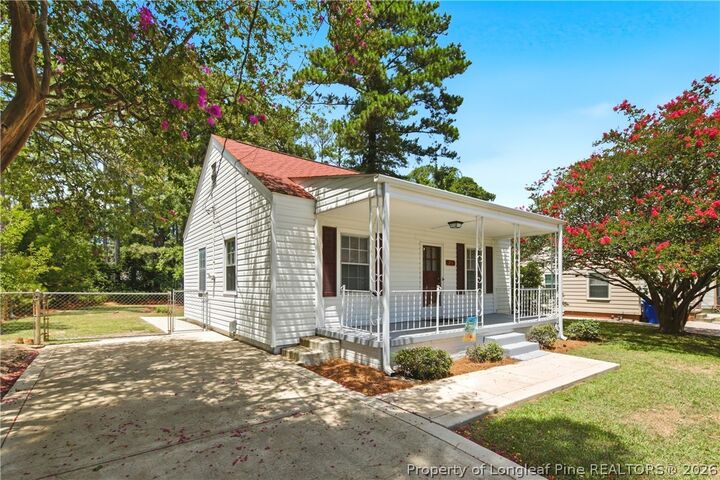 Property Photo: 211 Willborough Avenue NC 28303