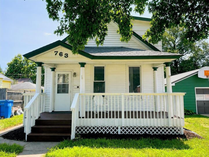 Property Photo: 763 W Mark Street MN 55987