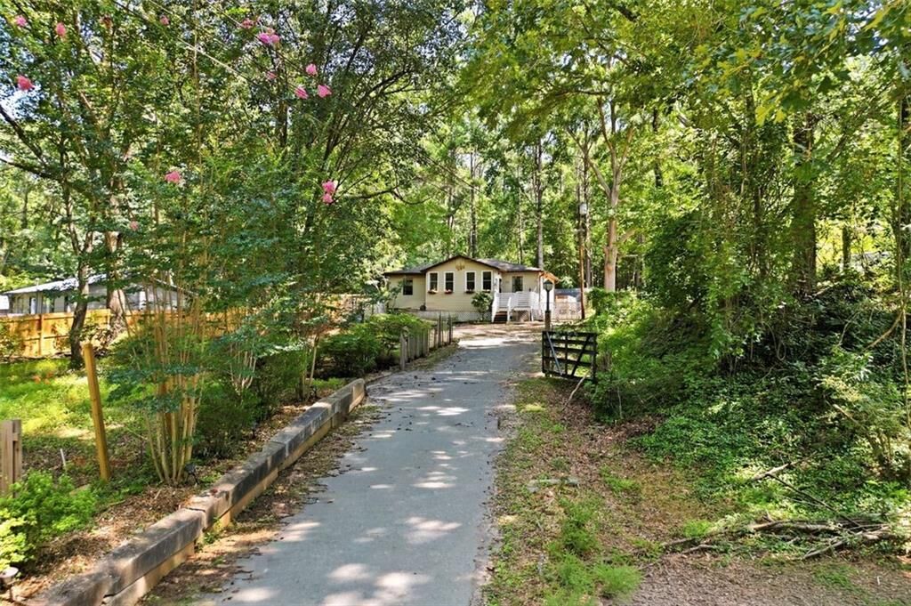 Property Photo: 80 Belair Drive GA 30281